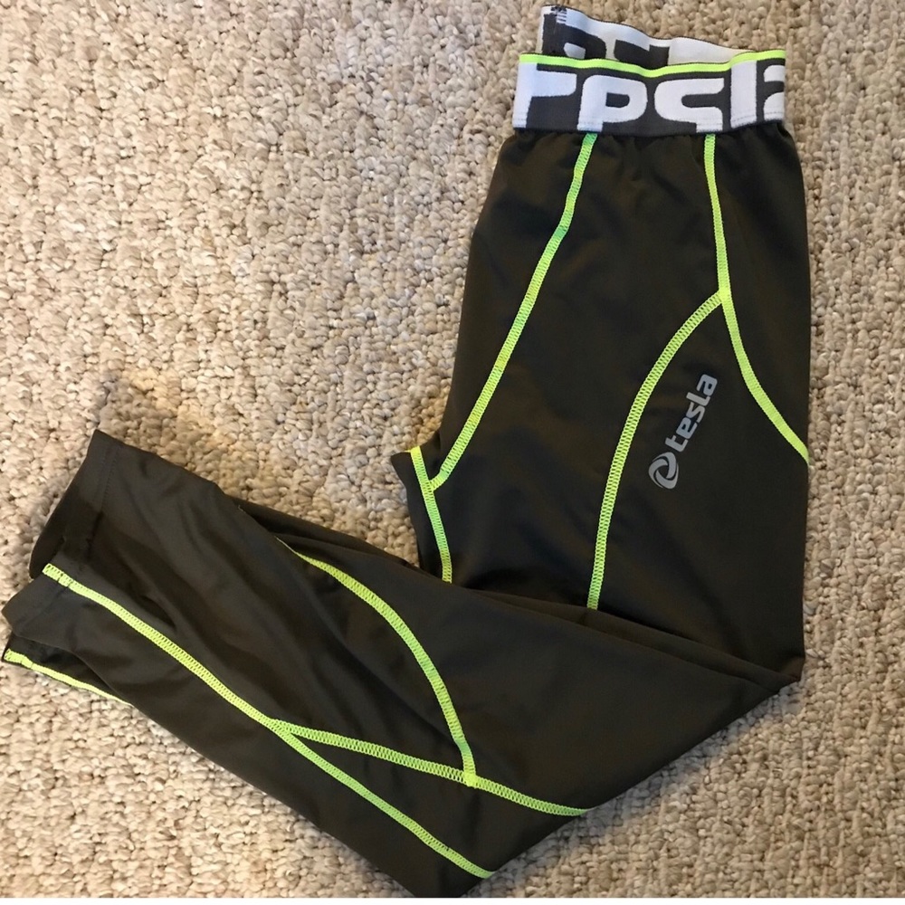 Men’s Tesla 3/4 Length Compression Pants